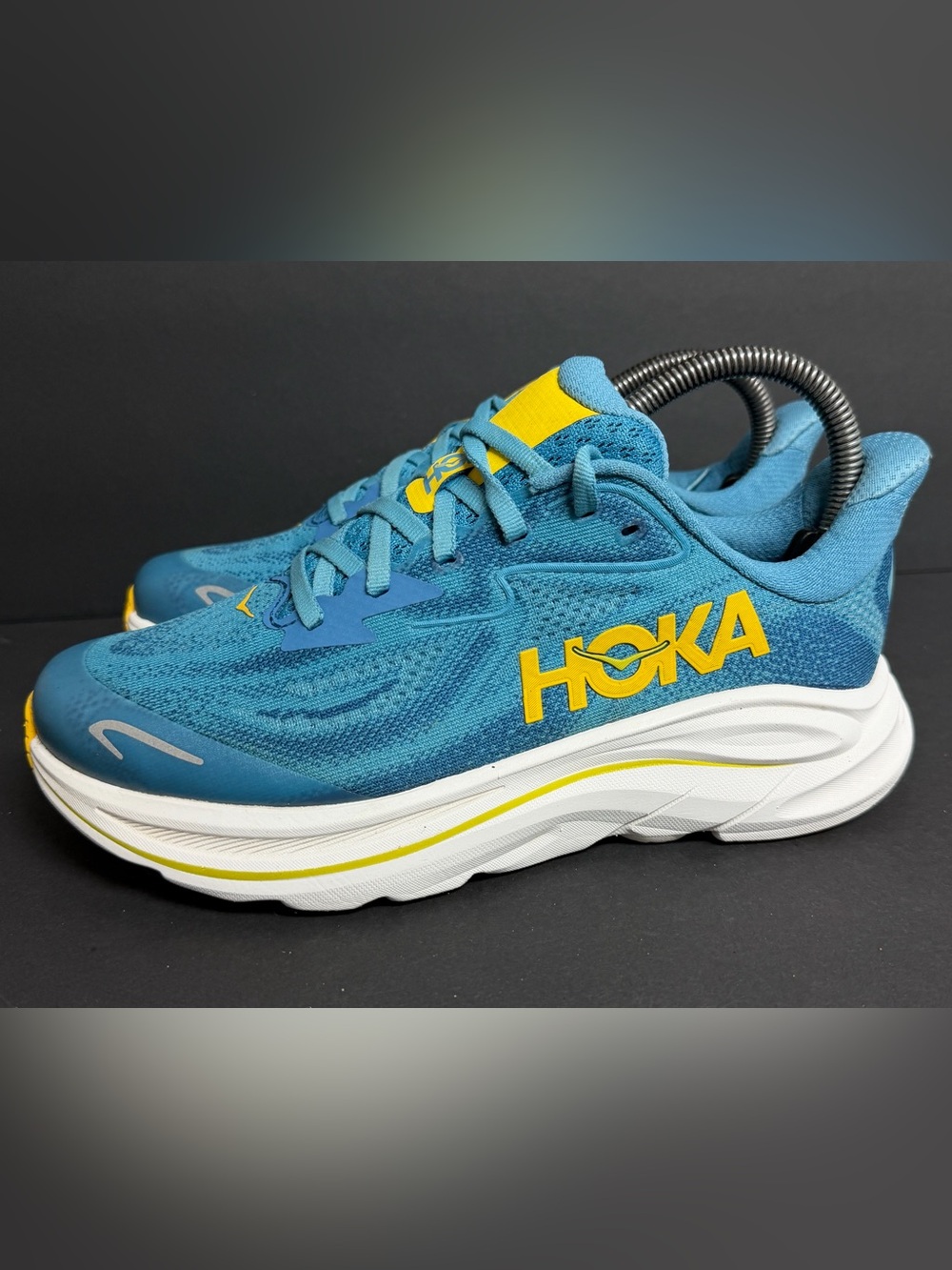 Hoka Clifton 10 Big Kids Running Shoes Blue Yellow 1168860 ALF Size 5Y Women 6.5
